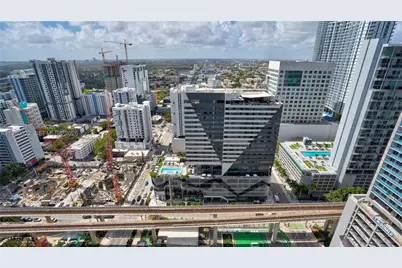 88 SW 7th St #2706, Miami, FL 33130 - Photo 10
