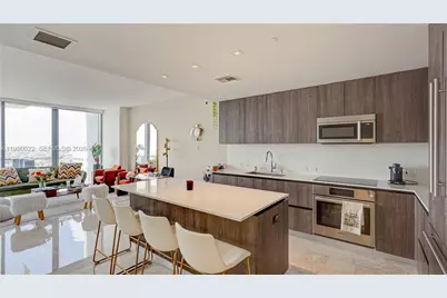 88 SW 7th St #2706, Miami, FL 33130 - Photo 12