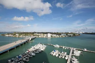 7601 E Treasure Dr, North Bay Village, FL 33141 - Photo 30