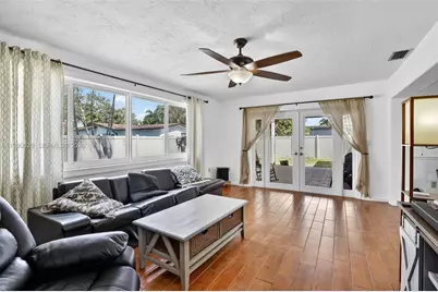 11501 NW 15th St, Pembroke Pines, FL 33026 - Photo 30