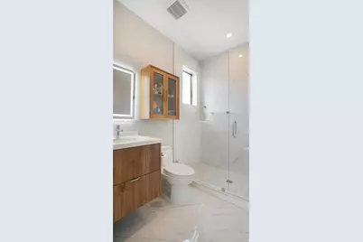 3075 Mary St, Miami, FL 33133 - Photo 12