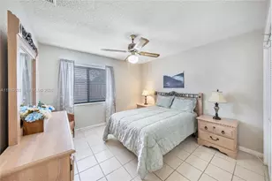 10020 SW 83rd St, Miami, FL 33173 - Photo 16