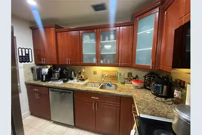 13815 SW 54th St, Miami, FL 33175 - Photo 8