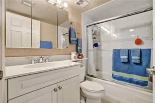 7400 NW 18th St, Margate, FL 33063 - Photo 18
