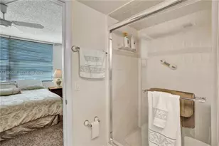 7400 NW 18th St, Margate, FL 33063 - Photo 14