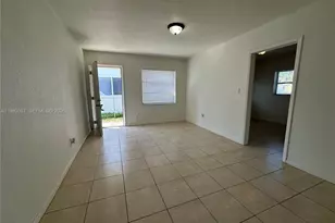 148 NW 14th Way, Dania Beach, FL 33004 - Photo 6