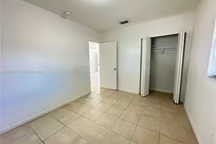 148 NW 14th Way, Dania Beach, FL 33004 - Photo 12