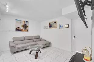 8405 NW 8th St, Miami, FL 33126 - Photo 30