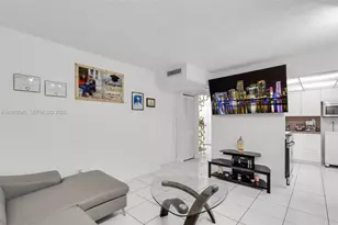 8405 NW 8th St, Miami, FL 33126 - Photo 26