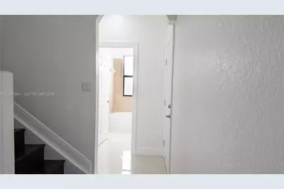 3530 W 88th St #3530, Hialeah, FL 33018 - Photo 8