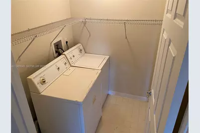 9645 NW 1st Ct #1-302, Pembroke Pines, FL 33024 - Photo 18