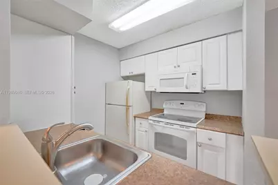 2846 S University Dr #4102, Davie, FL 33328 - Photo 24