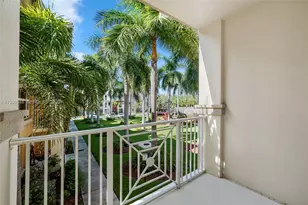 2729 NE 184th Ln, Aventura, FL 33160 - Photo 14