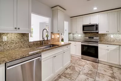 520 Loretto Ave #21, Coral Gables, FL 33146 - Photo 8