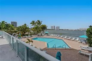 2841 NE 163rd St, North Miami Beach, FL 33160 - Photo 26