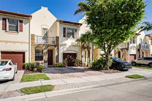 11271 SW 234 Terrace, Homestead, FL 33032 - Photo 2