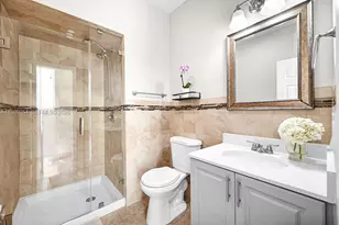 9133 Fontainebleau Blvd, Miami, FL 33172 - Photo 44