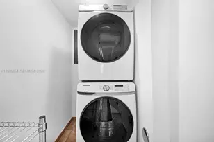 9133 Fontainebleau Blvd, Miami, FL 33172 - Photo 24