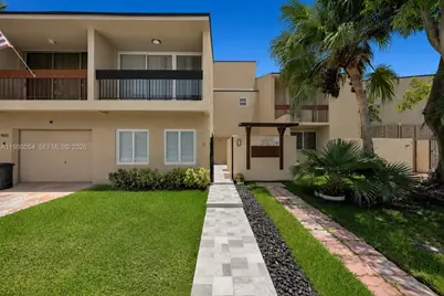 9133 Fontainebleau Blvd #5, Miami, FL 33172 - Photo 2