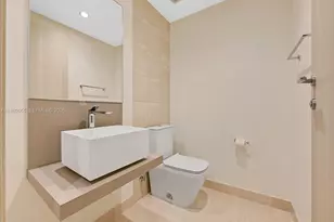 1000 Brickell Plaza, Miami, FL 33131 - Photo 18