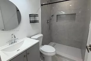 120 E 44th St, Hialeah, FL 33013 - Photo 10