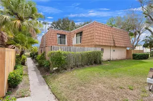 534 Green Springs Pl, West Palm Beach, FL 33409 - Photo 2