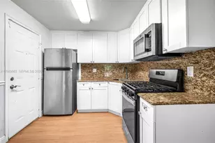 3245 Virginia St, Miami, FL 33133 - Photo 6