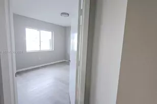 2920 SE 13th Ave, Homestead, FL 33035 - Photo 12