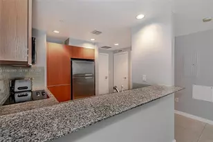 1050 Brickell Ave, Miami, FL 33131 - Photo 12