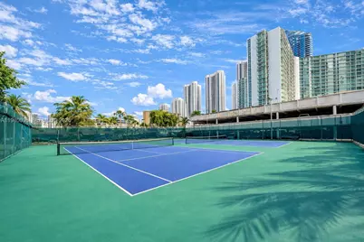 300 Bayview Dr #1107, Sunny Isles Beach, FL 33160 - Photo 20