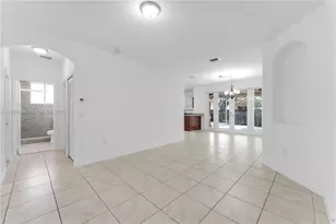 997 NE 16th Ave, Homestead, FL 33033 - Photo 8