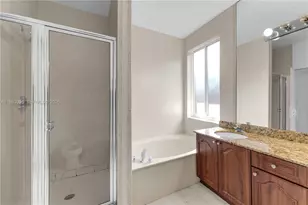 997 NE 16th Ave, Homestead, FL 33033 - Photo 16