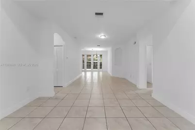 997 NE 16th Ave, Homestead, FL 33033 - Photo 6