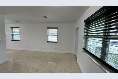 514 NE 4th Ave #514, Hallandale Beach, FL 33009 - Photo 6