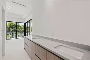 2710 S Le Jeune Rd, Coral Gables, FL 33134 - Photo 40