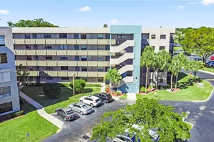 1001 Colony Point Cir, Pembroke Pines, FL 33026 - Photo 16