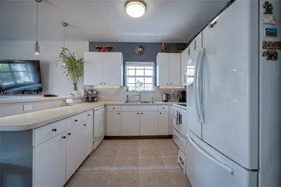 9837 SW 159th Ct, Miami, FL 33196 - Photo 16