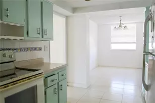 2841 NE 163rd St, North Miami Beach, FL 33160 - Photo 16