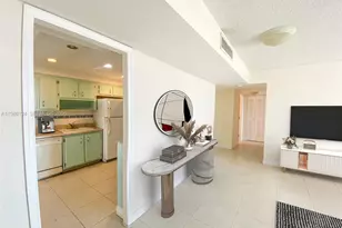 2841 NE 163rd St, North Miami Beach, FL 33160 - Photo 4