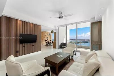 900 Biscayne Blvd #4202, Miami, FL 33132 - Photo 10