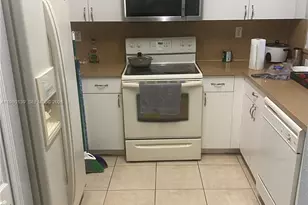 8838 W Flagler St, Miami, FL 33174 - Photo 4