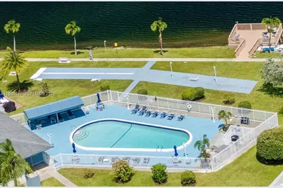 2200 Park Ln #109, Hollywood, FL 33021 - Photo 26