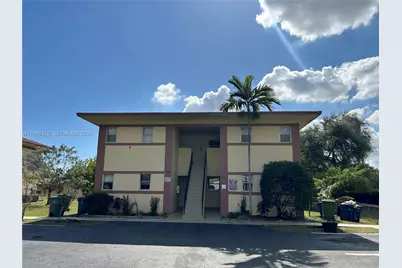 825 SW 10th St #C, Hallandale Beach, FL 33009 - Photo 12