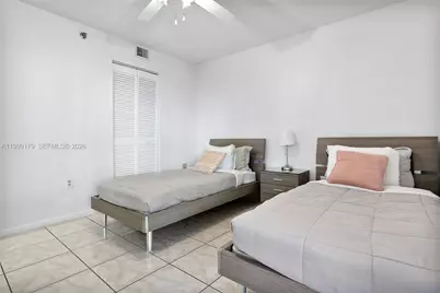 17801 N Bay Rd #607, Sunny Isles Beach, FL 33160 - Photo 24