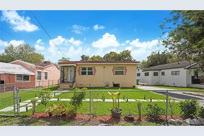 560 NW 97th St, Miami, FL 33150 - Photo 2