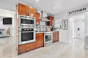 1520 SW 86th Ct, Miami, FL 33144 - Photo 14