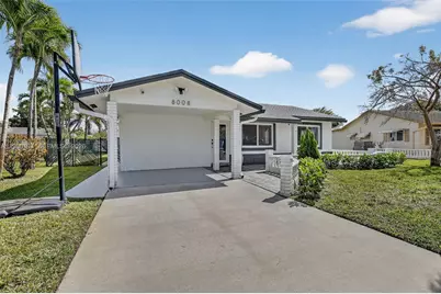 8008 NW 101st Ave, Tamarac, FL 33321 - Photo 2