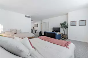 1000 West Ave, Miami Beach, FL 33139 - Photo 10