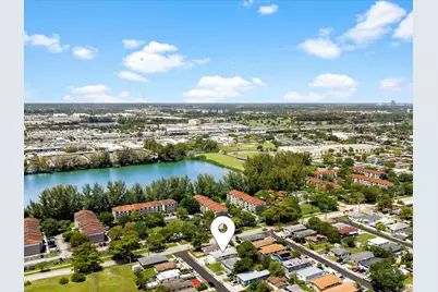752 NW 3rd Ct, Hallandale Beach, FL 33009 - Photo 6