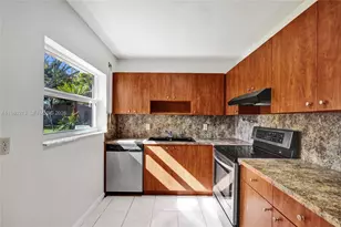 2621 SW Natura Ave, Deerfield Beach, FL 33441 - Photo 14